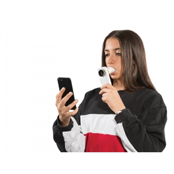 SMART ONE OXI PEAK FLOW and FEV1 on SmartPhone SMART ONE OXI PEAK FLOW and FEV1 on SmartPhone