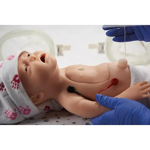 Προσομοιωτής Baby C.H.A.R.L.I.E. για νεογνική αναζωογόνηση με ΗΚΓ